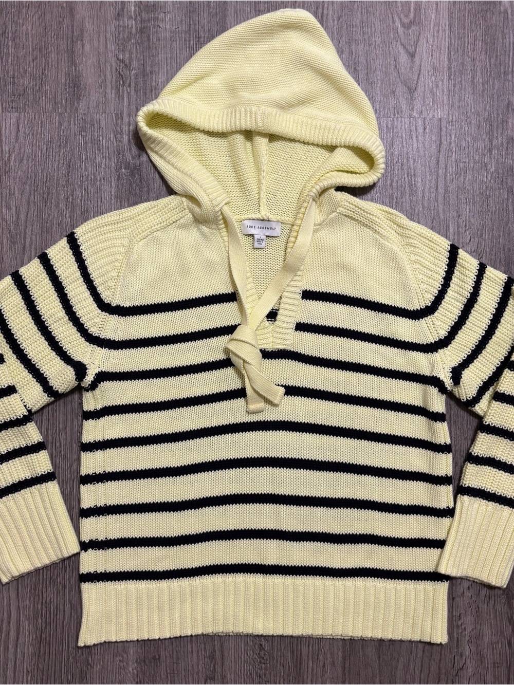 Free Assembly Women’s Striped Knit Hooded Sweater Yellow Navy Size L 12-14